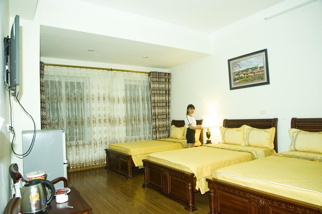 Lao Cai Galaxy Hotel Exteriör bild